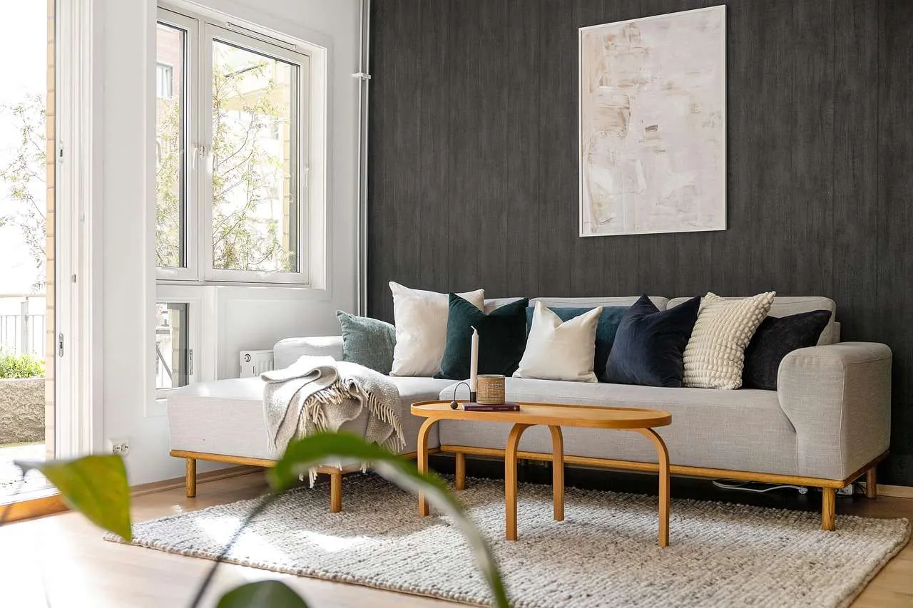 Home Window Tinting: A Complete Guide